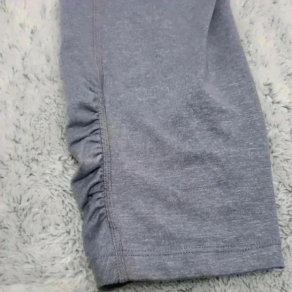 Athleta Capri Set - Picture 8 of 10